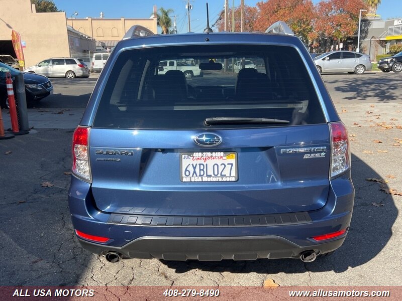 2012 Subaru Forester X Touring photo 8