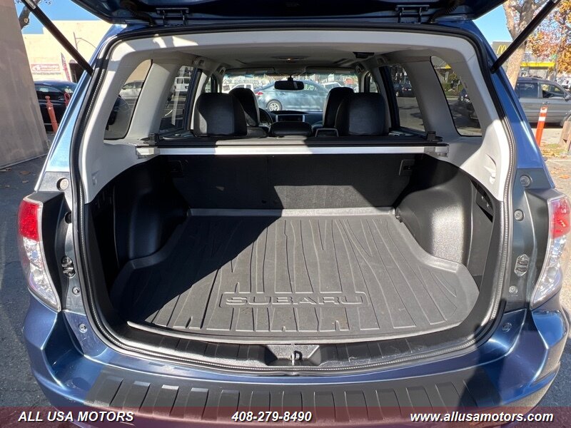 2012 Subaru Forester X Touring photo 23