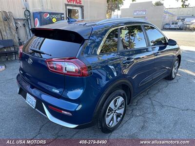 2019 Kia Niro LX   - Photo 9 - San Jose, CA 95116