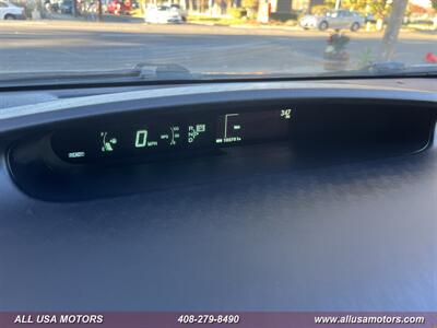 2012 Toyota Prius Five   - Photo 29 - San Jose, CA 95116