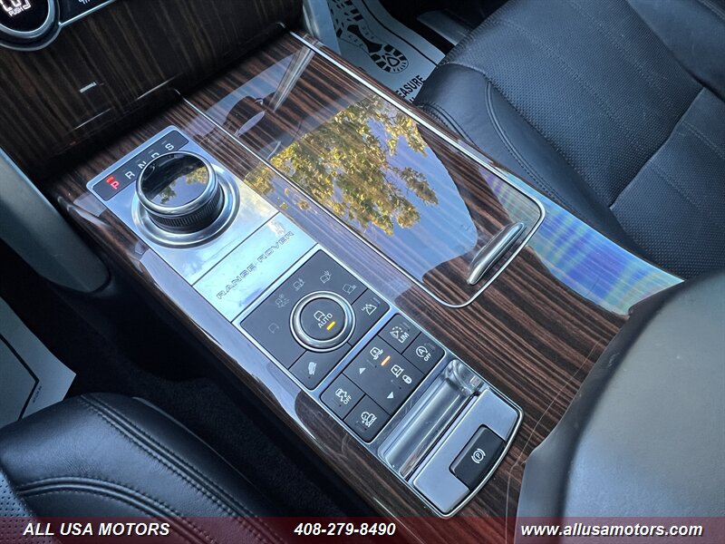 2017 Land Rover Range Rover HSE photo 43