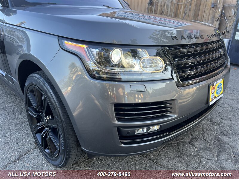 2017 Land Rover Range Rover HSE photo 10