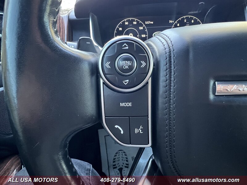 2017 Land Rover Range Rover HSE photo 20