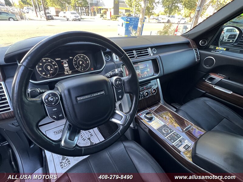 2017 Land Rover Range Rover HSE photo 18