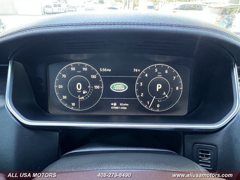2017 Land Rover Range Rover HSE photo 32
