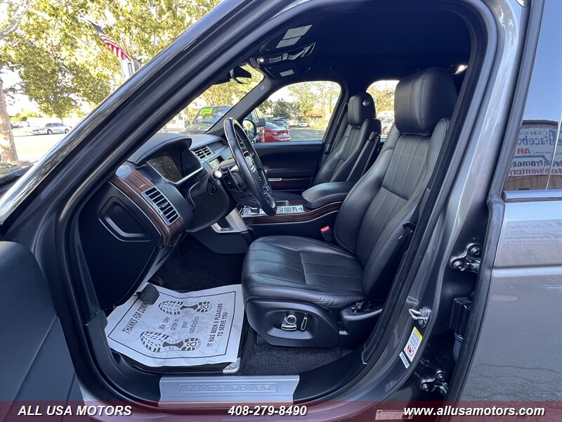 2017 Land Rover Range Rover HSE photo 23