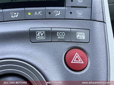 2013 Toyota Prius Three   - Photo 39 - San Jose, CA 95116