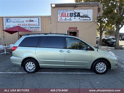 2008 Toyota Sienna LE 8-Passenger Minivan