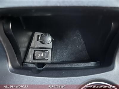 2017 Toyota Camry SE   - Photo 27 - San Jose, CA 95116