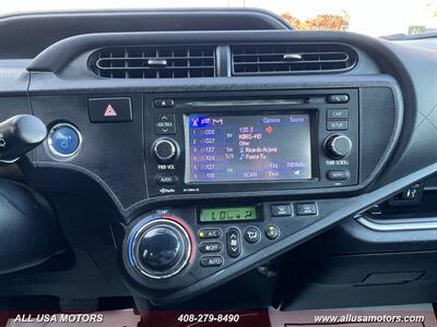 2014 Toyota Prius c Four   - Photo 27 - San Jose, CA 95116