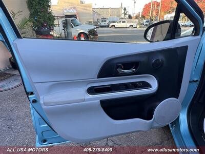 2014 Toyota Prius c Four   - Photo 12 - San Jose, CA 95116