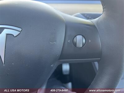 2022 Tesla Model Y Performance   - Photo 21 - San Jose, CA 95116