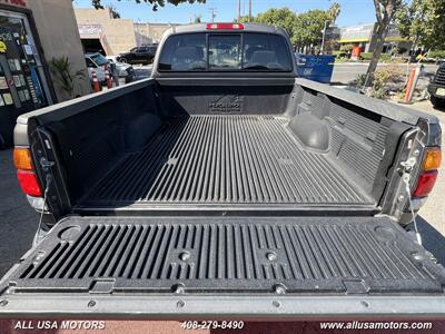 2004 Toyota Tundra SR5 4dr Access Cab SR5   - Photo 27 - San Jose, CA 95116