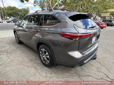 2020 Toyota Highlander XLE   - Photo 7 - San Jose, CA 95116