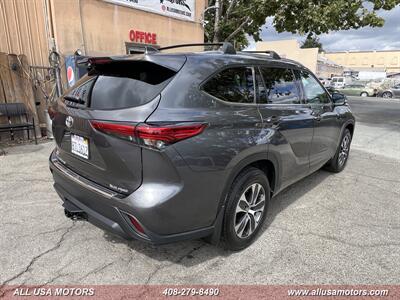 2020 Toyota Highlander XLE   - Photo 9 - San Jose, CA 95116