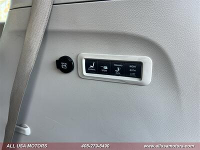2017 Chrysler Pacifica Limited   - Photo 29 - San Jose, CA 95116
