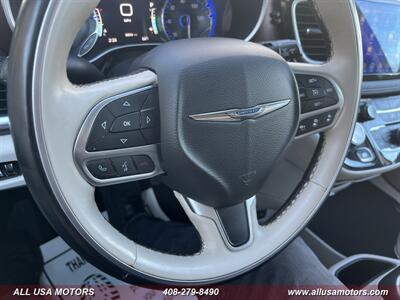 2017 Chrysler Pacifica Limited   - Photo 16 - San Jose, CA 95116