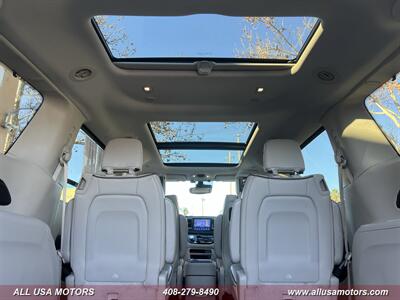 2017 Chrysler Pacifica Limited   - Photo 33 - San Jose, CA 95116