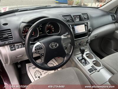 2013 Toyota Highlander Plus   - Photo 16 - San Jose, CA 95116