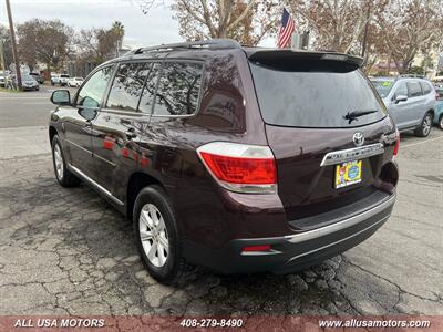 2013 Toyota Highlander Plus   - Photo 7 - San Jose, CA 95116