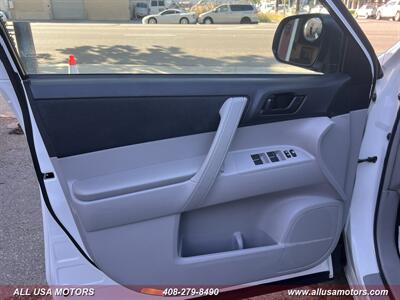 2011 Toyota Highlander   - Photo 16 - San Jose, CA 95116