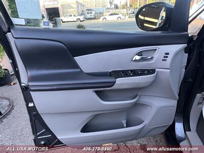 2017 Honda Odyssey Touring   - Photo 17 - San Jose, CA 95116