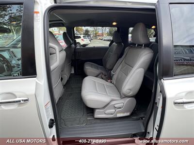 2016 Toyota Sienna XLE 8-Passenger   - Photo 21 - San Jose, CA 95116
