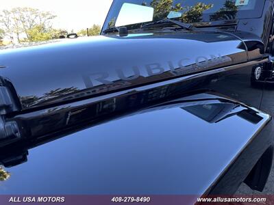 2012 Jeep Wrangler Unlimited Rubicon   - Photo 10 - San Jose, CA 95116