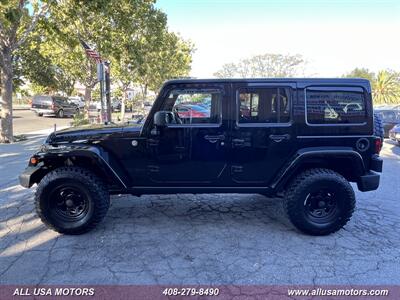 2012 Jeep Wrangler Unlimited Rubicon   - Photo 6 - San Jose, CA 95116