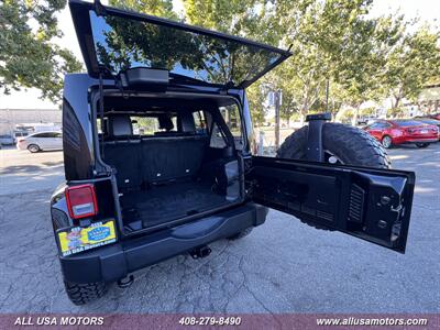 2012 Jeep Wrangler Unlimited Rubicon   - Photo 29 - San Jose, CA 95116