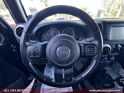 2012 Jeep Wrangler Unlimited Rubicon   - Photo 21 - San Jose, CA 95116