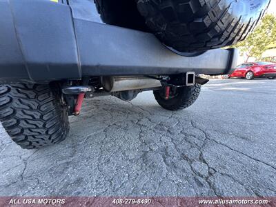 2012 Jeep Wrangler Unlimited Rubicon   - Photo 12 - San Jose, CA 95116