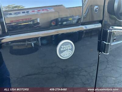 2012 Jeep Wrangler Unlimited Rubicon   - Photo 11 - San Jose, CA 95116