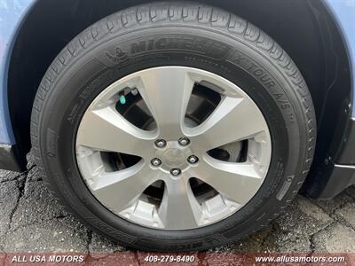 2011 Subaru Outback 3.6R Premium   - Photo 13 - San Jose, CA 95116