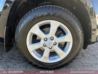 2009 Toyota RAV4 Limited   - Photo 13 - San Jose, CA 95116
