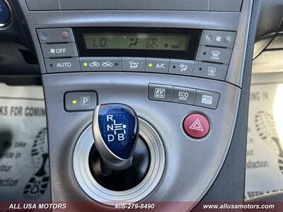 2015 Toyota Prius Two - Photo 33 - San Jose, CA 95116