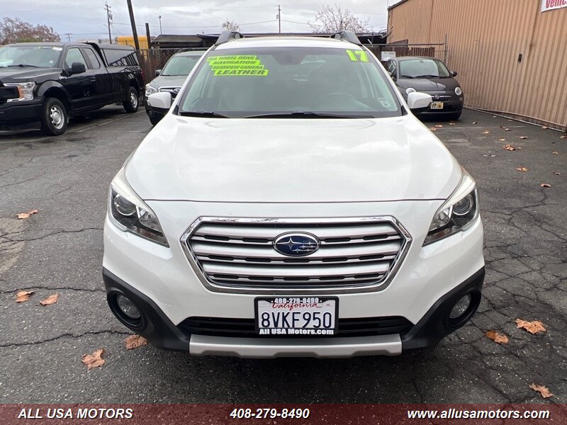 2017 Subaru Outback Limited photo 4