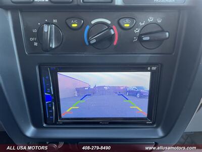 2002 Toyota 4Runner SR5   - Photo 38 - San Jose, CA 95116