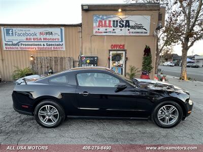 2011 Ford Mustang V6 Premium Coupe