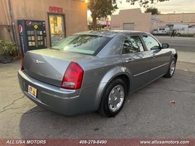 2007 Chrysler 300 Series Touring   - Photo 9 - San Jose, CA 95116