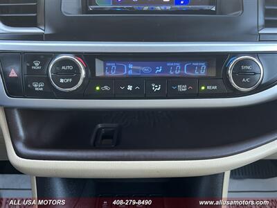 2017 Toyota Highlander Hybrid Limited   - Photo 46 - San Jose, CA 95116