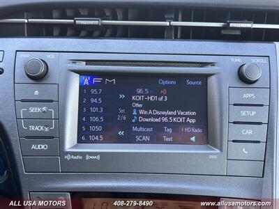 2015 Toyota Prius Three   - Photo 33 - San Jose, CA 95116