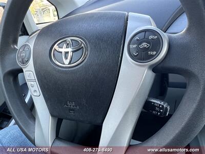 2015 Toyota Prius Three   - Photo 18 - San Jose, CA 95116
