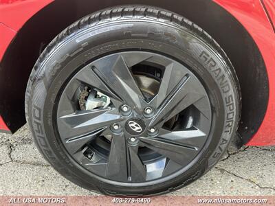 2022 Hyundai ELANTRA Hybrid Blue   - Photo 12 - San Jose, CA 95116