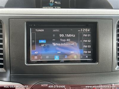 2014 Toyota Sienna XLE 8-Passenger - Photo 39 - San Jose, CA 95116