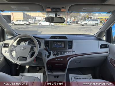 2014 Toyota Sienna XLE 8-Passenger - Photo 32 - San Jose, CA 95116