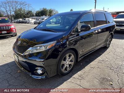 2017 Toyota Sienna SE Premium 8-Passenger   - Photo 5 - San Jose, CA 95116