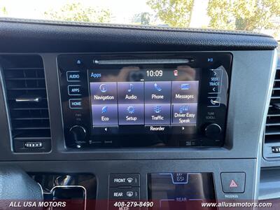 2017 Toyota Sienna SE Premium 8-Passenger   - Photo 46 - San Jose, CA 95116