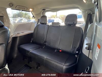 2017 Toyota Sienna SE Premium 8-Passenger   - Photo 27 - San Jose, CA 95116