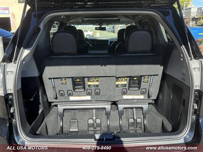2017 Toyota Sienna SE Premium 8-Passenger   - Photo 28 - San Jose, CA 95116